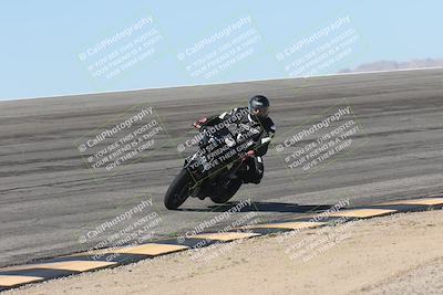 media/Oct-13-2025-Moto Forza (Mon) [[a66d839500]]/4-C Group/Session 2 (Bowl)/